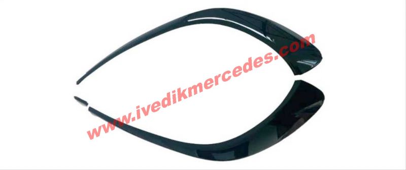 MERCEDES W118 CLA 2020+ ÖN TAMPON YAN BIÇAKLARI - 2 PARÇA